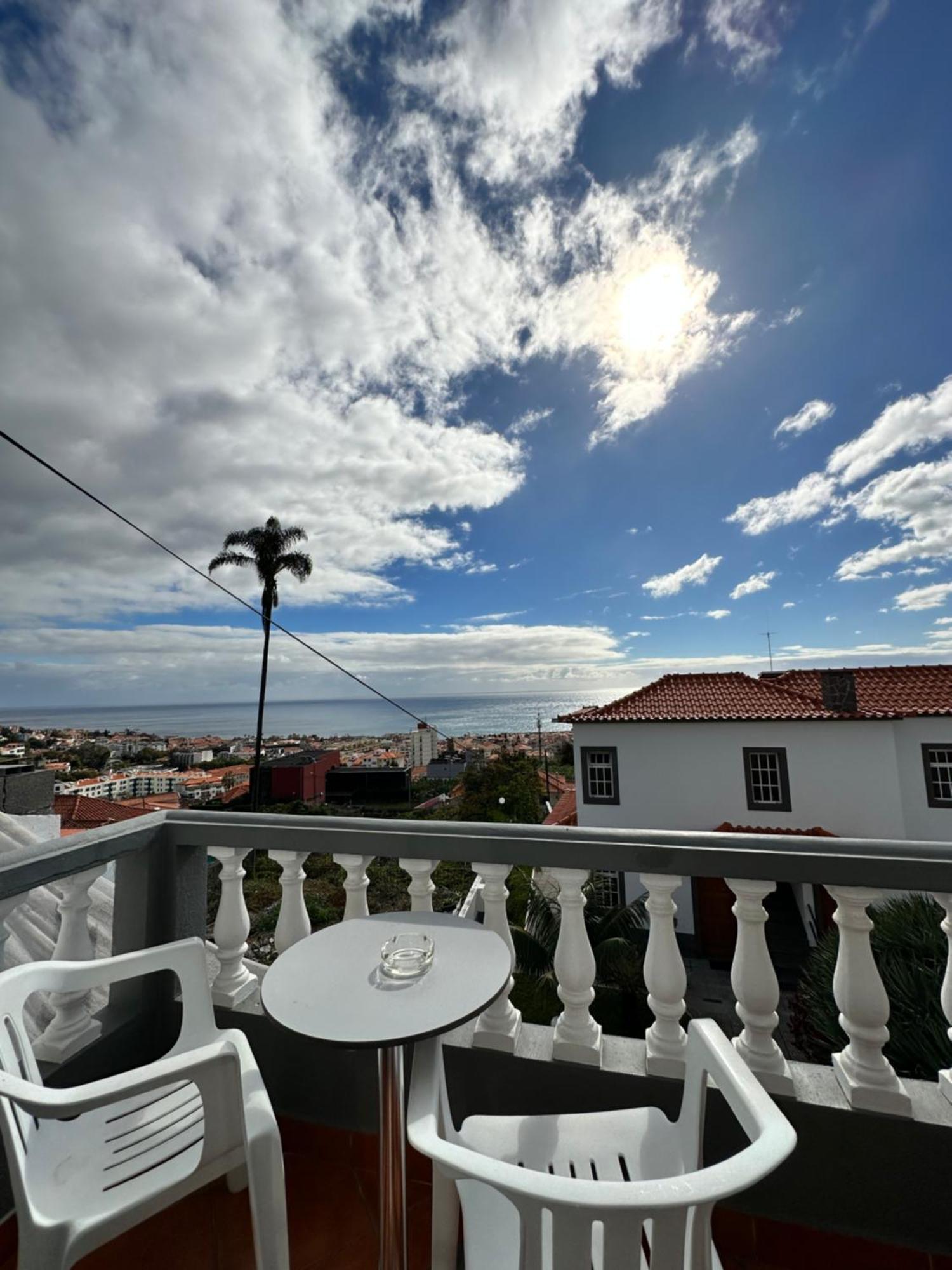 Valhalla Panorama - The Old Residencial Pina Φουνκάλ Δωμάτιο φωτογραφία